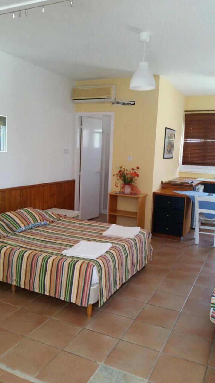 Periyiali Apartments Polis エクステリア 写真